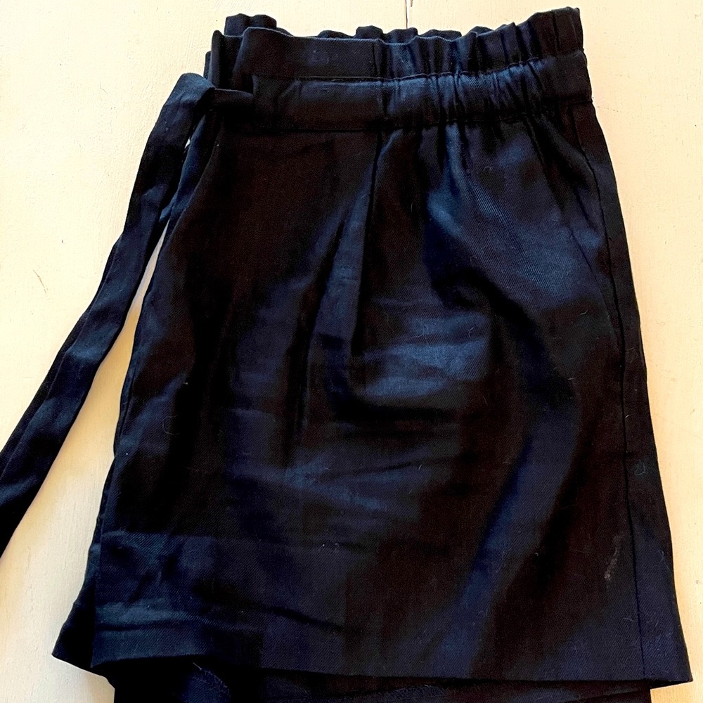 Express high wasted shorts